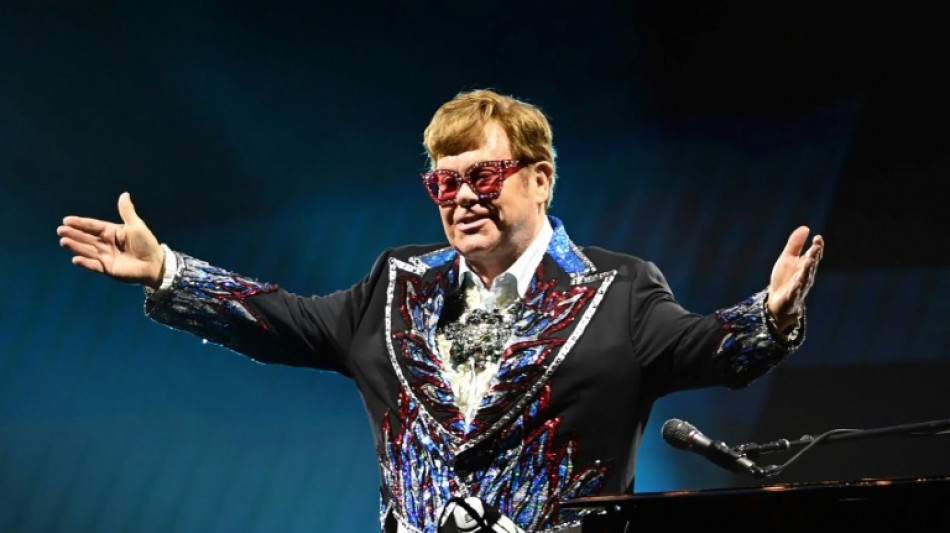 Elton John conquista 'Grand Slam' de pr&ecirc;mios com Emmy