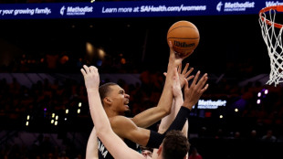 NBA: Wembanyama r&eacute;ussit sa premi&egrave;re en play-offs avec 35 points