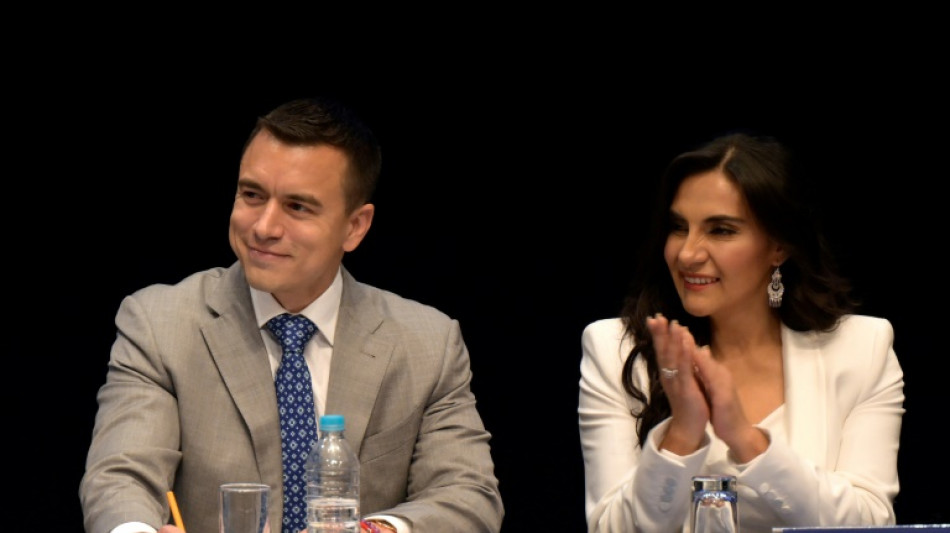 Presidente do Equador designa vice interina em meio a crise pol&iacute;tica