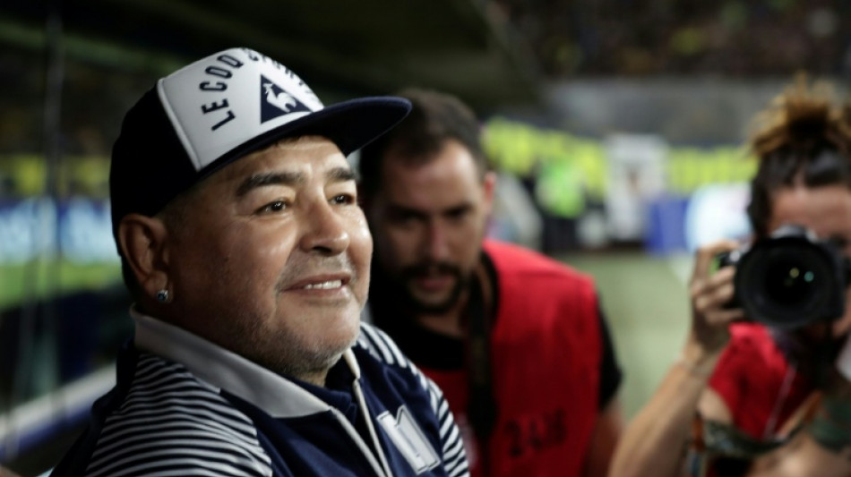 Come&ccedil;a novo julgamento sobre morte de Maradona
