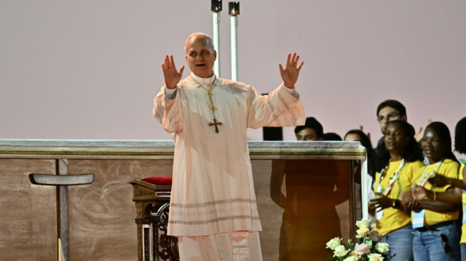 Milhares de jovens se re&uacute;nem em Roma para vig&iacute;lia com o papa