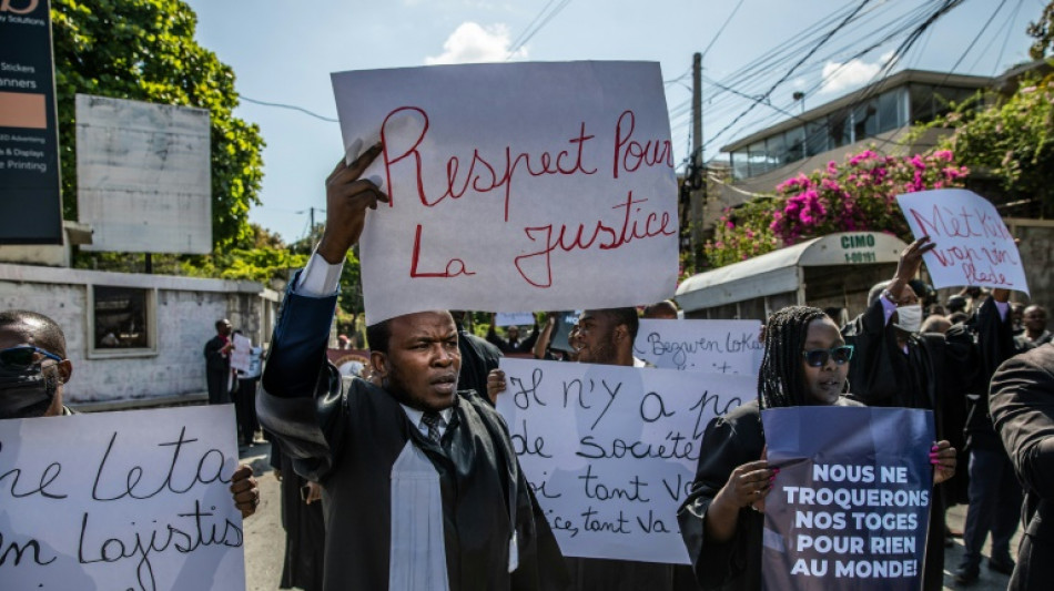 Enlev&eacute;s, agress&eacute;s, les avocats ha&iuml;tiens crient leur ras-le-bol