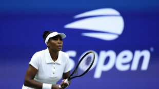 Venus Williams luta, mas é eliminada em seu retorno ao US Open