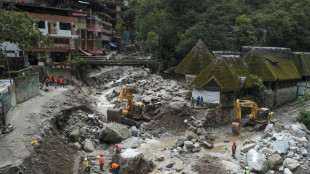 P&eacute;rou: op&eacute;rations de nettoyage au pied du Machu Picchu apr&egrave;s des inondations