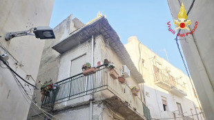 Crolla balcone abitazione a Mazara del Vallo, muore proprietaria