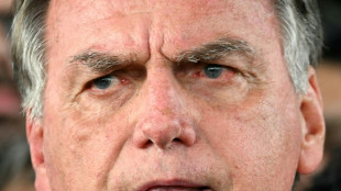 Moraes autoriza Bolsonaro a deixar pris&atilde;o domiciliar para fazer exames m&eacute;dicos