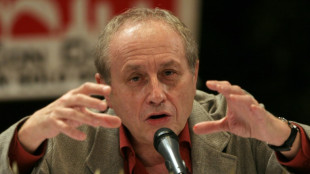 D&eacute;c&egrave;s de Bernard Cassen, cofondateur d'Attac