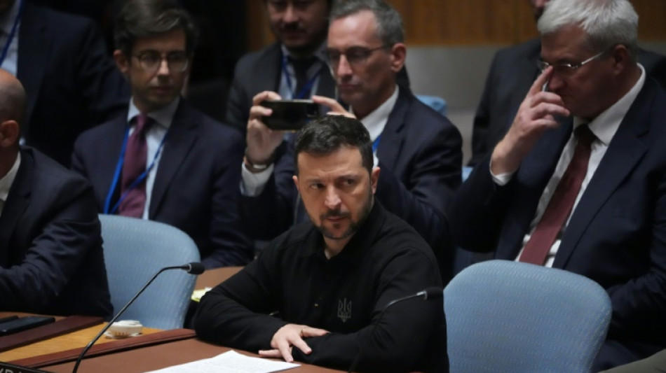 Zelensky acusa R&uacute;ssia na ONU e diz que 'jamais' aceitar&aacute; uma paz imposta por Moscou