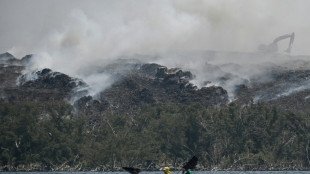 Manila landfill fire leaves locals gasping