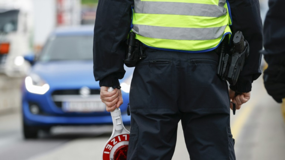 15-Jähriger flüchtet vor Polizei: Autounfall in Niedersachsen endet glimpflich