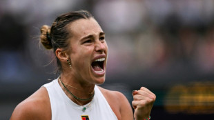 Sabalenka avan&ccedil;a &agrave;s quartas em busca do primeiro t&iacute;tulo em Wimbledon