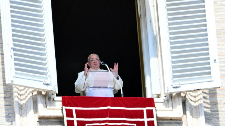 Papa Francisco pede 'cessar-fogo imediato' no Oriente M&eacute;dio