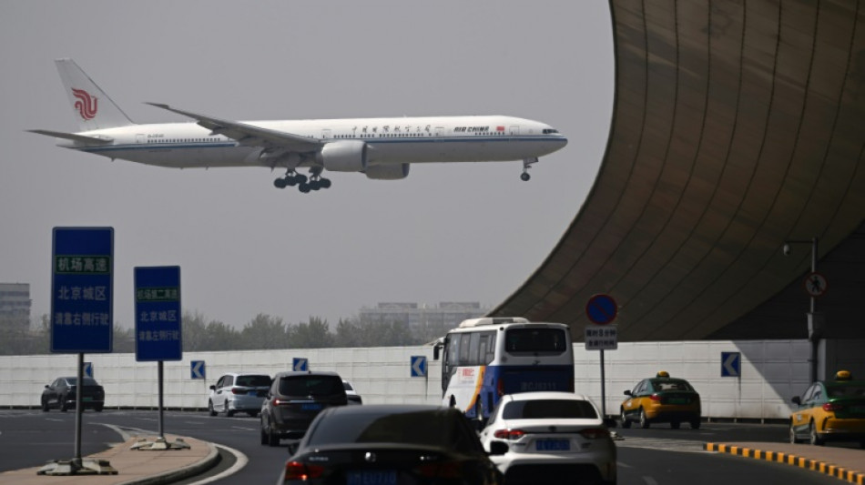 China tells airlines to suspend Boeing jet deliveries: report