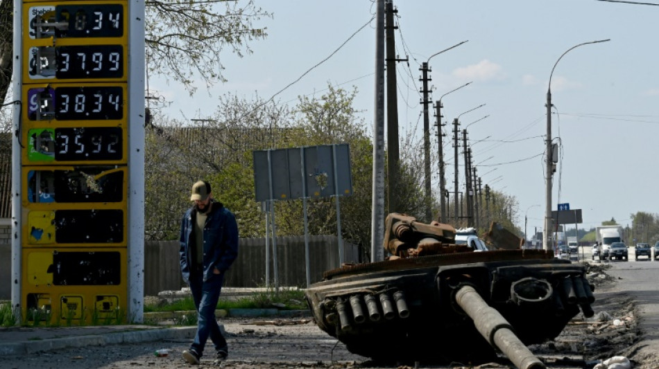 En Ukraine, les pompes &agrave; essence &agrave; sec deviennent source de fiert&eacute;