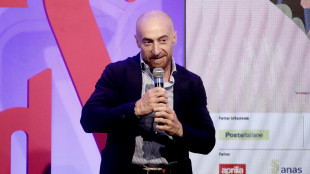 Jury Chechi dagli anelli al microfono, ecco Back in the Game