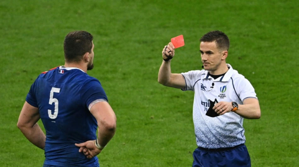 World Rugby r&eacute;fl&eacute;chit &agrave; un carton rouge moins p&eacute;nalisant