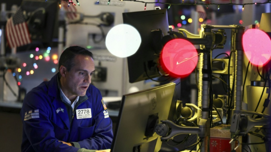 Wall Street ouvre sans direction claire, suspendue à la Fed