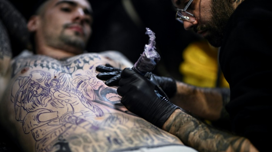 Urteil zu K&uuml;nstlersozialversicherung: Tattoo kann "Gesamtkunstwerk" sein