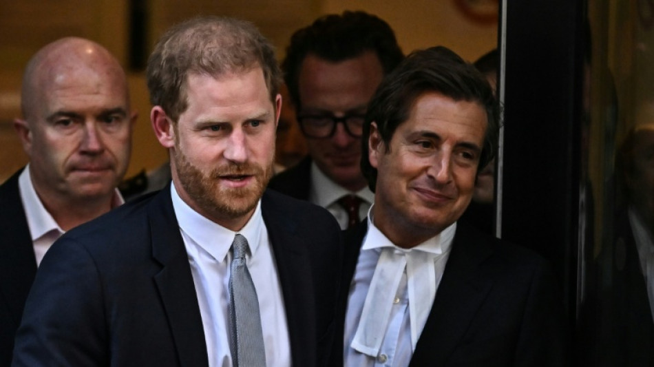 Le prince Harry et le Sun "tr&egrave;s proches" d'un accord financier, selon un avocat du groupe