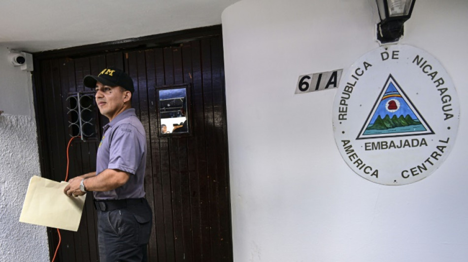 Panam&aacute; ampl&iacute;a por tres d&iacute;as permiso a Martinelli para salir al exilio en Nicaragua