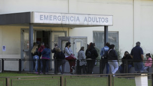 Argentina busca cobrar a extranjeros por salud y educaci&oacute;n p&uacute;blica