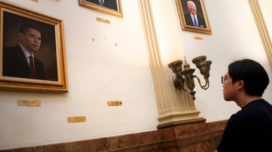 Autora de retrato cuestionado por Trump se&ntilde;ala que cr&iacute;ticas perjudicaron su carrera