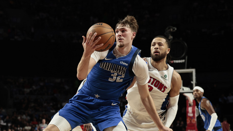 Nba: vittoria dei Suns su Okc, Detroit non si ferma