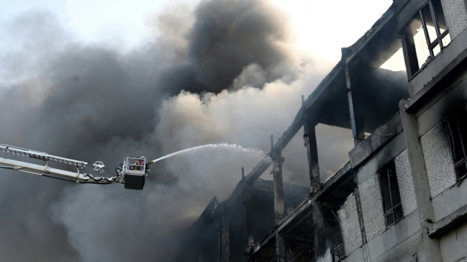 Ukraine: deux morts et 37 bless&eacute;s dans de nouvelles frappes russes sur Kharkiv