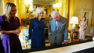 Royaume-Uni: un an apr&egrave;s le couronnement de Charles III, un anniversaire assombri par le cancer du roi