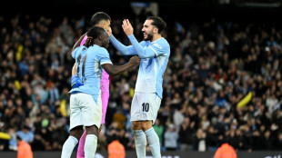 City vence Brighton e vai &agrave;s quartas da Copa da Liga Inglesa; Liverpool elimina Chelsea