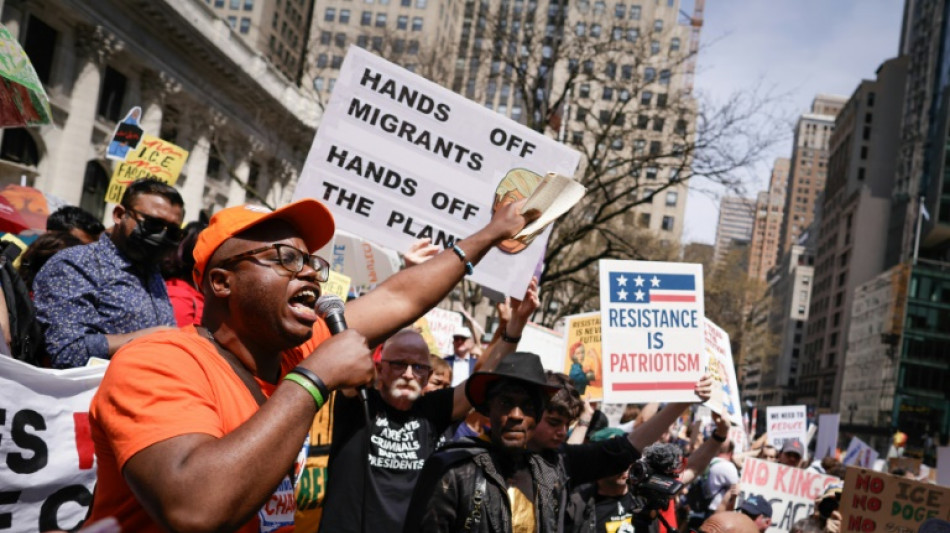 Problemas de saúde mental aumentam entre os migrantes nos EUA