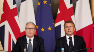 Francia y Reino Unido estrechan sus lazos nucleares ante la amenaza rusa