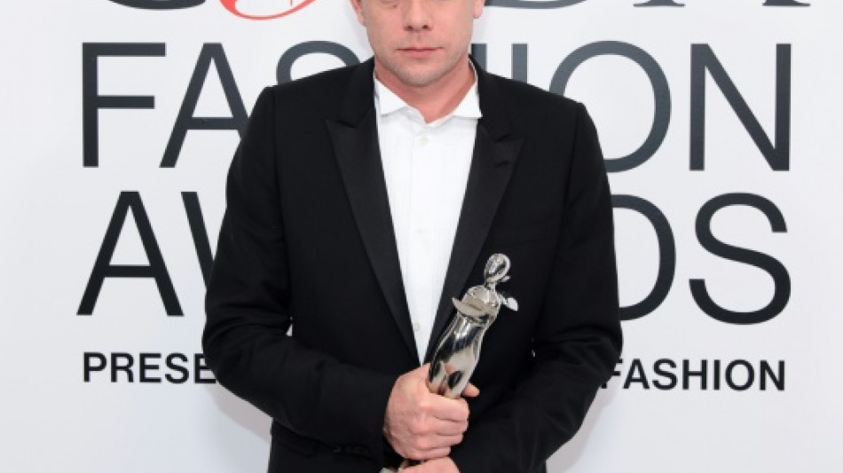 La&ccedil;arotes e pitadas de humor dominam a cole&ccedil;&atilde;o masculina da Loewe