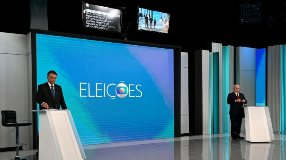Bolsonaro holt in Umfrage vor Pr&auml;sidentschaftswahl in Brasilien leicht auf