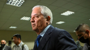 Ex-presidente da Guatemala recobra liberdade ap&oacute;s ser condenado por corrup&ccedil;&atilde;o