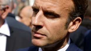 La muerte de un joven jud&iacute;o irrumpe en la campa&ntilde;a presidencial en Francia