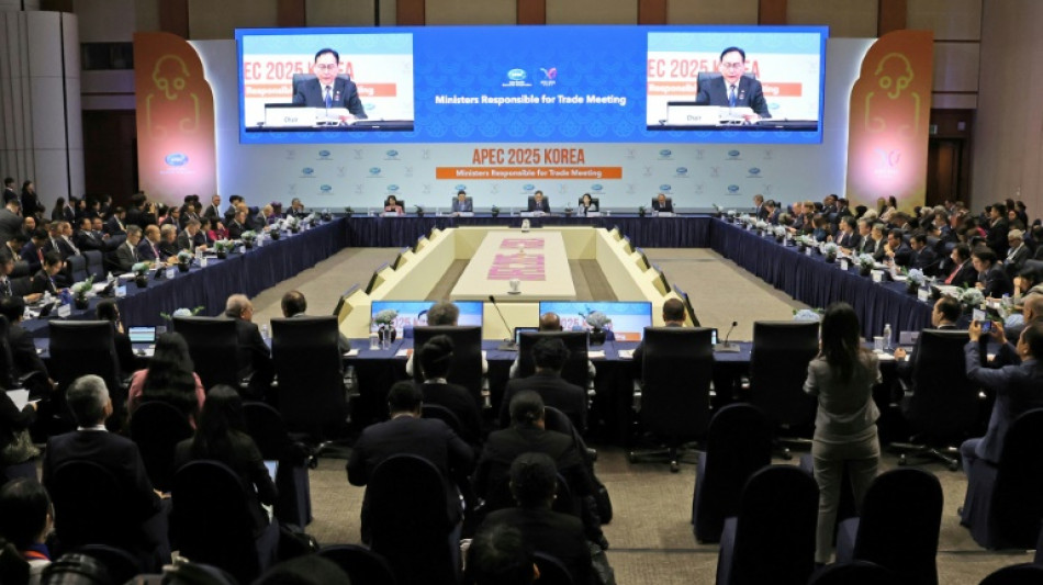 Los ministros de Comercio de la APEC se re&uacute;nen en Corea del Sur en medio de la guerra arancelaria
