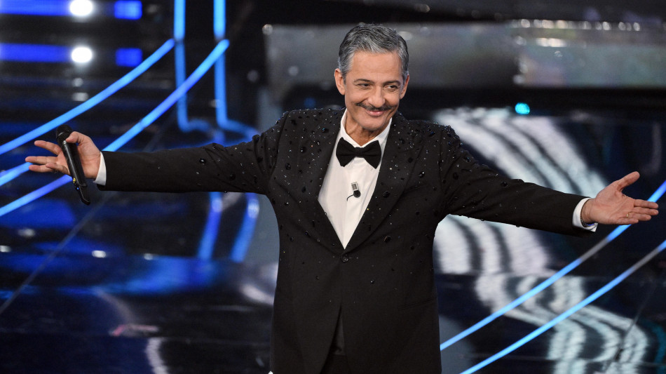 Fiorello, 'dopo cinque Sanremo basta cos&igrave;, Conti straordinario'