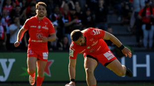 Toulouse thrash Sharks to reach Champions Cup semis