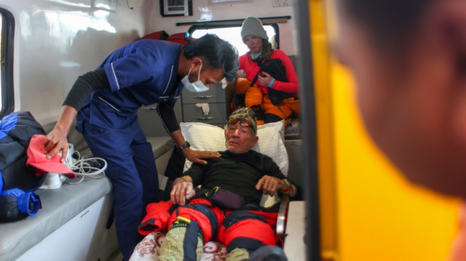 Un alpinista espa&ntilde;ol de 84 a&ntilde;os abandona su intento de escalar su 13&ordm; pico m&aacute;s alto del mundo