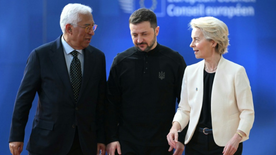 "Nous ne sommes pas seuls" : &agrave; Bruxelles, Zelensky remercie les Europ&eacute;ens