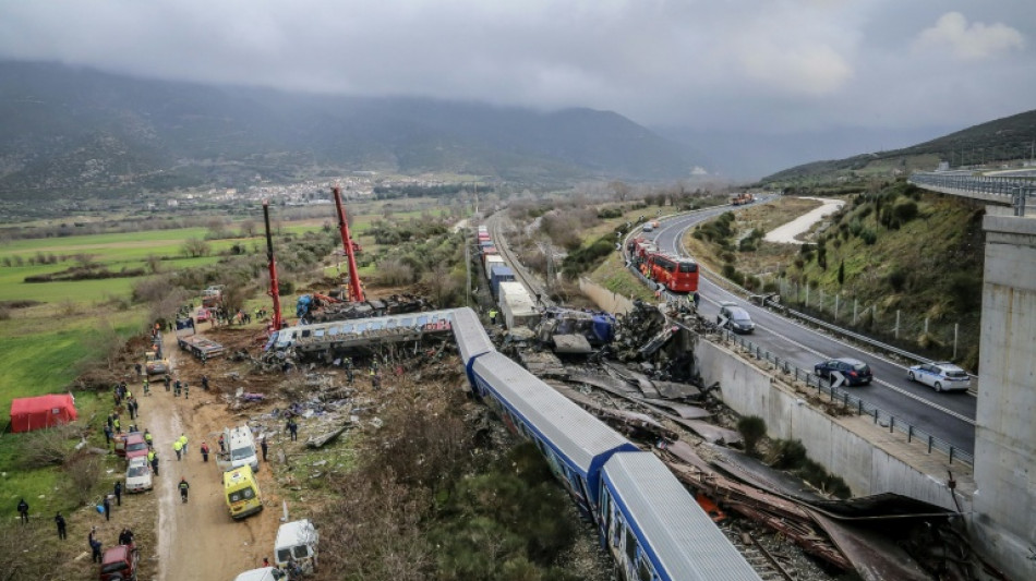 Greece train tragedy trial adjourned amid courtroom chaos