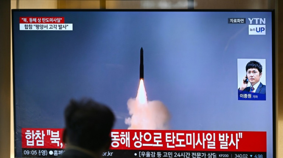 Coreia do Norte lan&ccedil;a m&iacute;ssil bal&iacute;stico ap&oacute;s acusa&ccedil;&otilde;es de envio de soldados &agrave; R&uacute;ssia