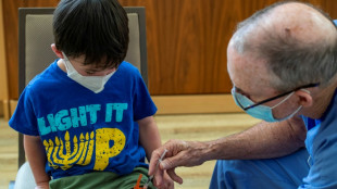 Facebook e Instagram eliminan a uno de los grupos antivacunas m&aacute;s grandes de EEUU