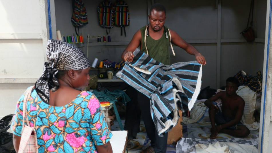 Ghana rallies round traditional tunic after foreign mockery