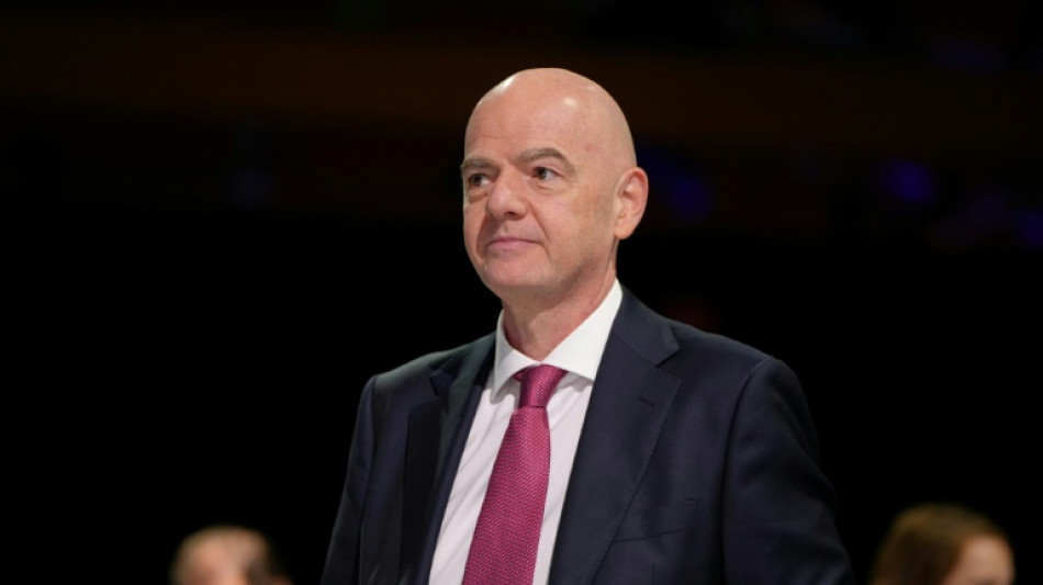 Infantino apertou o 'bot&atilde;o de autodestrui&ccedil;&atilde;o', diz chefe da Premier League